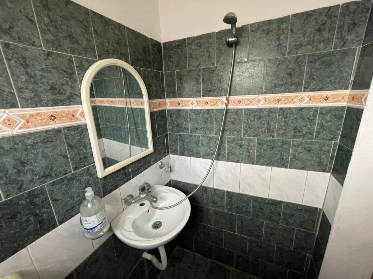 Villa Duka Vlore Exterior photo